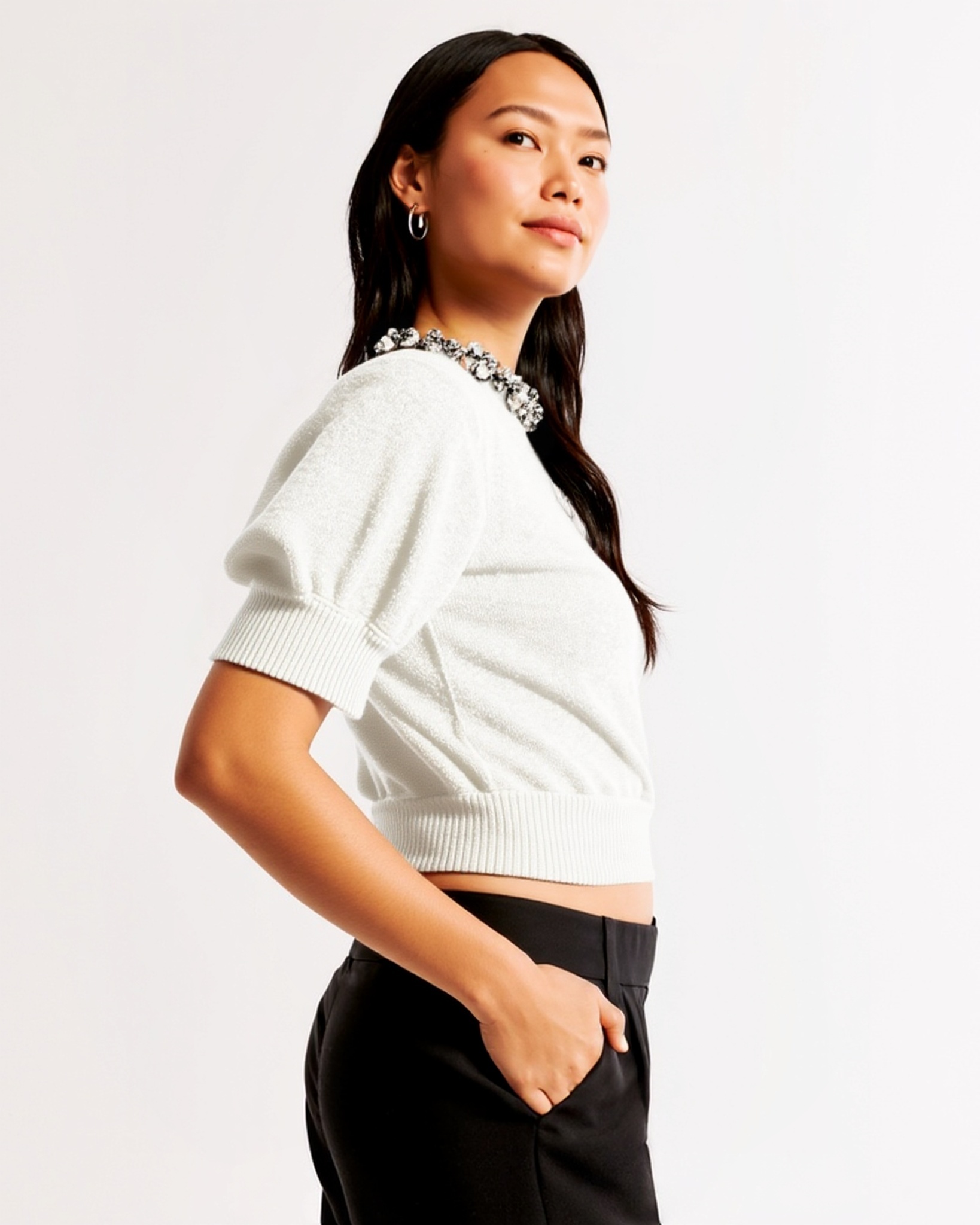 Women's Dressy Silver Sequins Neckline Embellishment Short Sleeve Sweater
